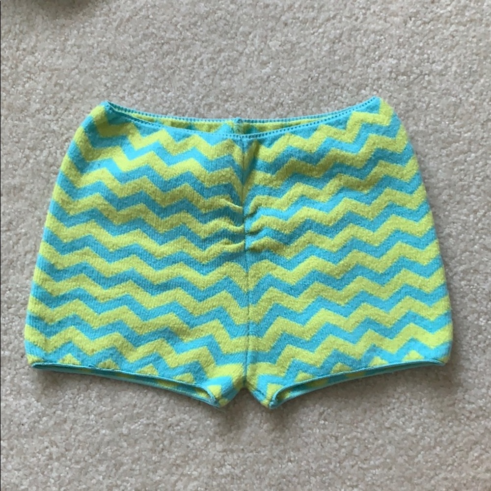Capezio Warm up Shorts (Girls)